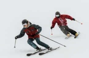 Best Ski School in Kitzbuehel | Go2Snow