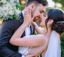 Hire Professional Wedding Photographer in Gold Coast
